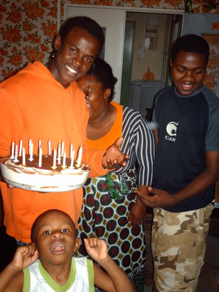 C' EST L' ANNIVERSSAIRE A LG ( anassi )